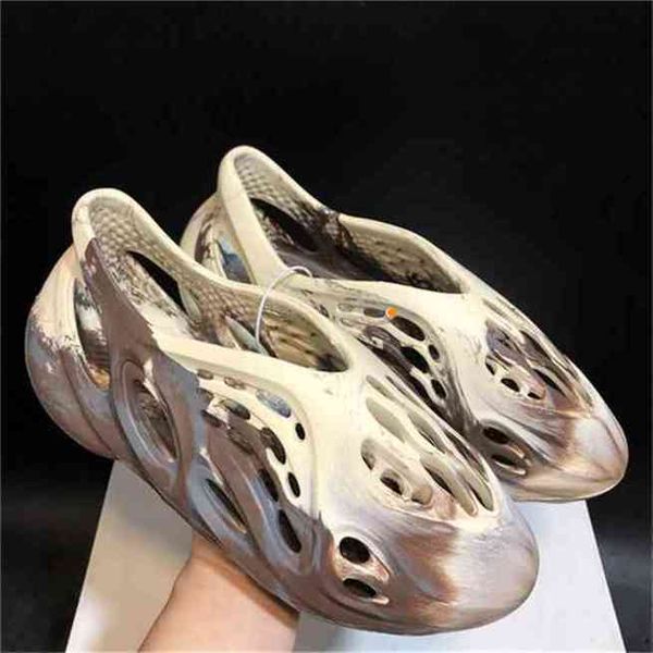 yeesy slide foam slippers bone black green summer fashion sports white khaki men women indoor outdoor sandal basketball shoes football sneak
yeesy slide foam slippers bone black green summer fashion sports white khaki men women indoor outdoor sandal basketball shoes football sneak