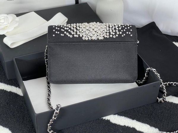 evening bags ip022 arrivals europe designer luxury handbags for women genuine leather shoulder bag 2021
evening bags ip022 arrivals europe designer luxury handbags for women genuine leather shoulder bag 2021
