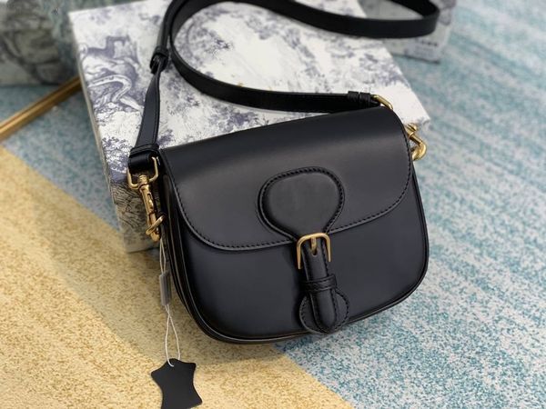 dio luxury brand fashion women shoulder bags 2021 new messenger bag leather d geometric horse small square cup
dio luxury brand fashion women shoulder bags 2021 new messenger bag leather d geometric horse small square cup