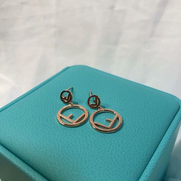 2021 designer earrings luxury jewelry chandelier fashion party earring dress necessity orecchino, Silver
2021 designer earrings luxury jewelry chandelier fashion party earring dress necessity orecchino, Silver