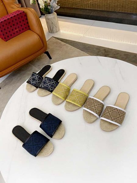 fashion designer ladies slippers mens and womens sandals rattan grass and linen weaving made the latest 35-43, Black
fashion designer ladies slippers mens and womens sandals rattan grass and linen weaving made the latest 35-43, Black