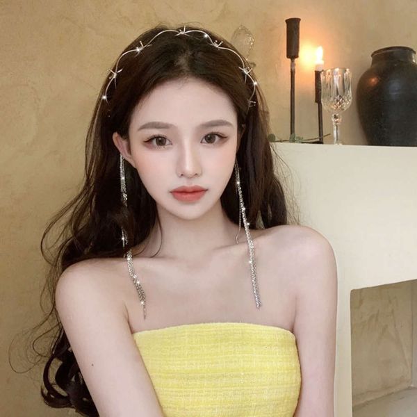 advanced feeling with earrings full of drill long tassel hoop temperament fairy out hairpin headdress, Black;brown
advanced feeling with earrings full of drill long tassel hoop temperament fairy out hairpin headdress, Black;brown