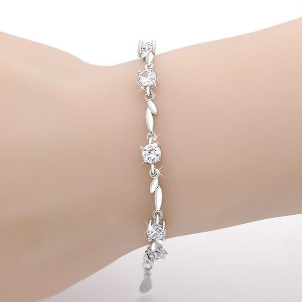 charm bracelets female leaf bracelet vintage fashion crystal jewelry, Golden;silver
charm bracelets female leaf bracelet vintage fashion crystal jewelry, Golden;silver