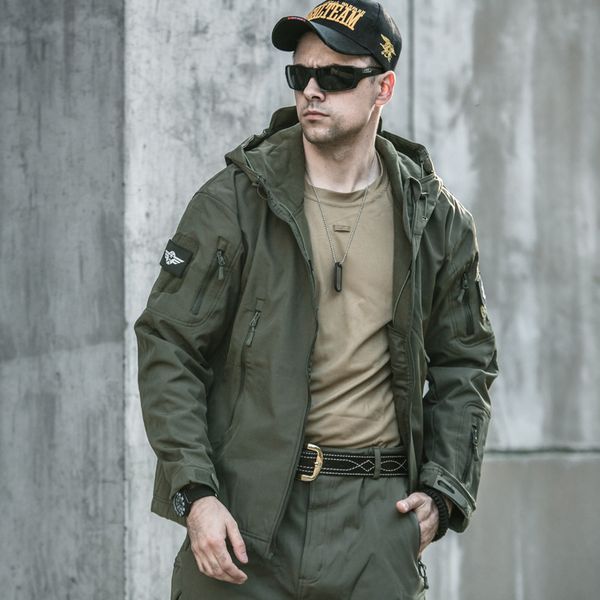 men's jackets outdoor autumn of the army jacket camouflage cotton veet dwaterproof proof soft shell water mountaineering, Black;brown
men's jackets outdoor autumn of the army jacket camouflage cotton veet dwaterproof proof soft shell water mountaineering, Black;brown