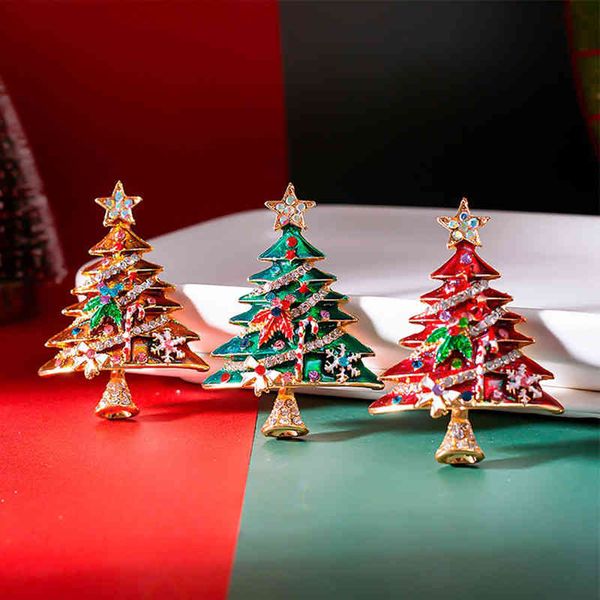 brooch christmas tree 2021 fashion design sense elderly sweater suit exquisite accessories women, Gray
brooch christmas tree 2021 fashion design sense elderly sweater suit exquisite accessories women, Gray