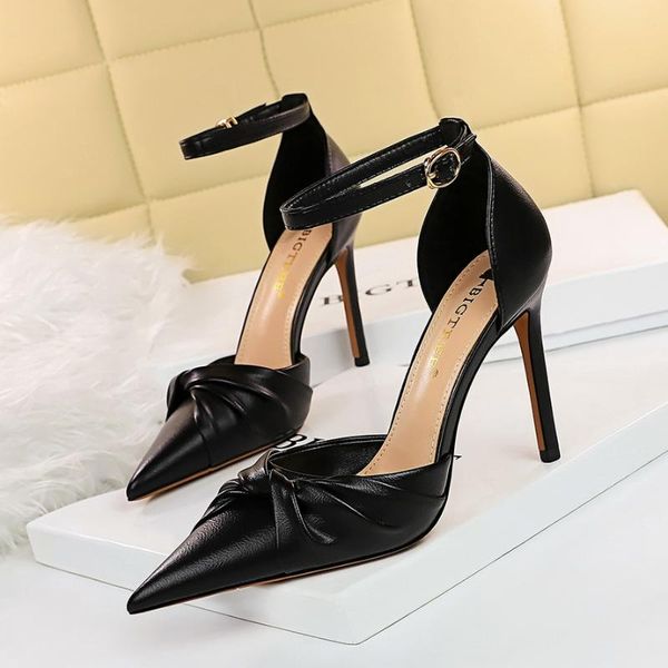 dress shoes bigtree 2021 autumn fashion pu pleated wedding ladies pumps women's ankle strap thin heels pointed shallow elegant, Black
dress shoes bigtree 2021 autumn fashion pu pleated wedding ladies pumps women's ankle strap thin heels pointed shallow elegant, Black