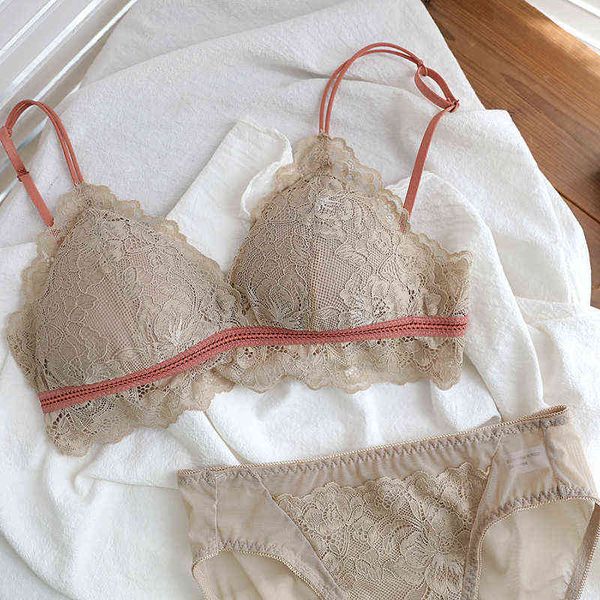 nxy set bra brief sets lace thin cotton lined triangle cup wireless and panties underwear small breasts women lingerie bud silk 1127, Red;black
nxy set bra brief sets lace thin cotton lined triangle cup wireless and panties underwear small breasts women lingerie bud silk 1127, Red;black