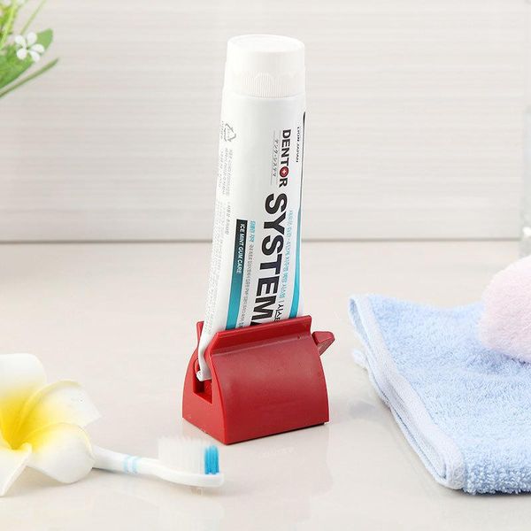 manual spiral toothpaste squeezers bathroom accessories plastic spin dispenser home creative and practical gadgets toothbrush holders
manual spiral toothpaste squeezers bathroom accessories plastic spin dispenser home creative and practical gadgets toothbrush holders