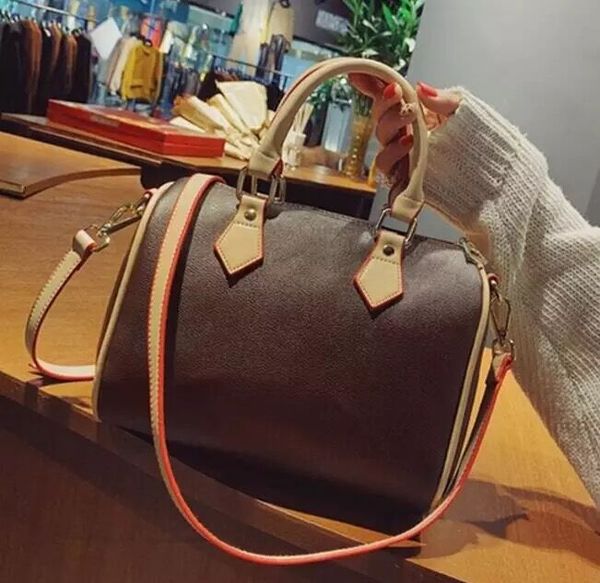 ladies classic style handbag messenger shoulder bag pillow luxury designer leather brand wallet multi-size with box
ladies classic style handbag messenger shoulder bag pillow luxury designer leather brand wallet multi-size with box