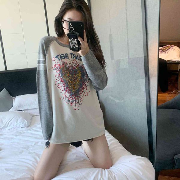 21003 wool love ray embroidered long sleeved sweater autumn winter korean loose bottomed shirt outside and inside, White;black
21003 wool love ray embroidered long sleeved sweater autumn winter korean loose bottomed shirt outside and inside, White;black