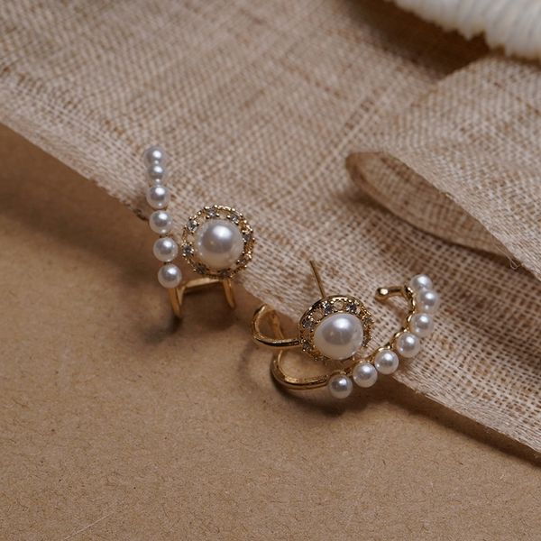 dfw the same s925 silver needle french style pearl pearl earrearr and stud earrings gs in dongdamensouth korea, Golden;silver
dfw the same s925 silver needle french style pearl pearl earrearr and stud earrings gs in dongdamensouth korea, Golden;silver