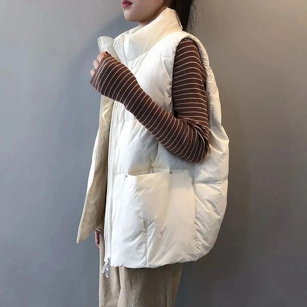 women's vests sleeveless puffer jacket women korean style down vest solid colors stand collar short parkas autumn winter basic waistcoa, Black;white
women's vests sleeveless puffer jacket women korean style down vest solid colors stand collar short parkas autumn winter basic waistcoa, Black;white