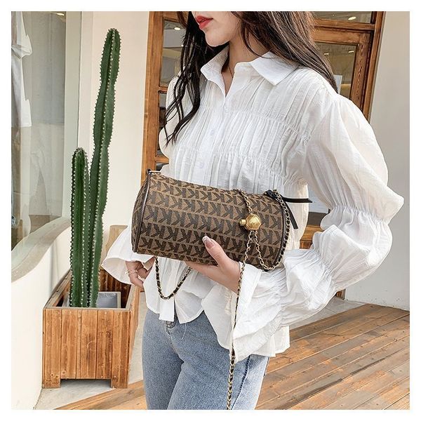 luxury handbags cylinder boston style fashion one shoulder straddle 2021 new women's bag straight hair uv3g
luxury handbags cylinder boston style fashion one shoulder straddle 2021 new women's bag straight hair uv3g