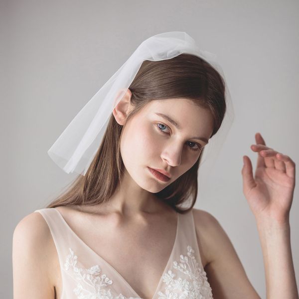 v612 classical short blusher wedding bridal veil two-layer plain tulle cut scalloped edge white garden lawn marriage bride headdress, Black
v612 classical short blusher wedding bridal veil two-layer plain tulle cut scalloped edge white garden lawn marriage bride headdress, Black