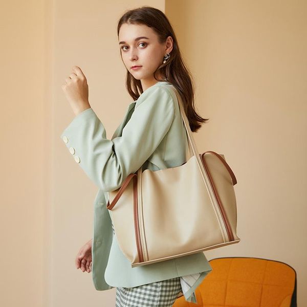 waist bags double-sided color matching bag, leather handbag, simple fashion bucket large capacity commuter tote single shoulder h
waist bags double-sided color matching bag, leather handbag, simple fashion bucket large capacity commuter tote single shoulder h