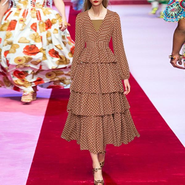 casual dresses 2021 autumn fashion designer women dot printed lantern sleeve slim elegant runway cake dress, Black;gray
casual dresses 2021 autumn fashion designer women dot printed lantern sleeve slim elegant runway cake dress, Black;gray