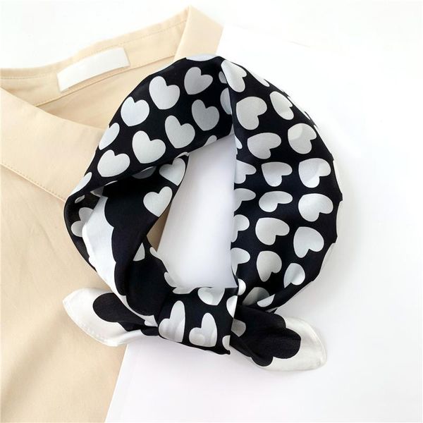 53cm real silk scarf for women bandana heart print neck square scarves foulard female neckerchief wraps headband 2021, Blue;gray
53cm real silk scarf for women bandana heart print neck square scarves foulard female neckerchief wraps headband 2021, Blue;gray