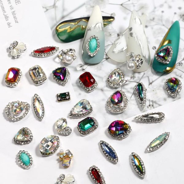nail art decorations 10pcs/pack of alloy rhinestone jewelry for decoration colorful charm crystal diamond multishape, Silver;gold
nail art decorations 10pcs/pack of alloy rhinestone jewelry for decoration colorful charm crystal diamond multishape, Silver;gold