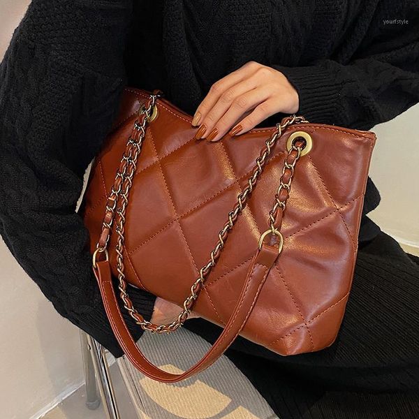evening bags luxury designer high capacity lingge chain tote handbag for women 2021 trends brand shopper shoulder shopping bag
evening bags luxury designer high capacity lingge chain tote handbag for women 2021 trends brand shopper shoulder shopping bag