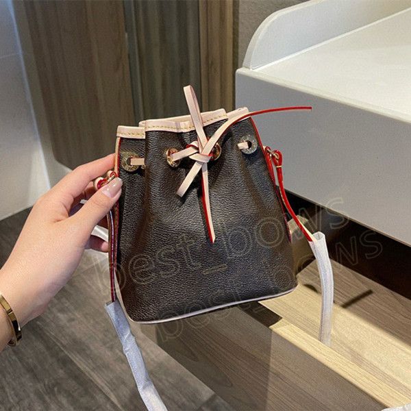 luxurys designers ladies 2021 shoulder bucket bags handbag women fashio wallet small totes artwork handbags  printed letter mini bag dancing
luxurys designers ladies 2021 shoulder bucket bags handbag women fashio wallet small totes artwork handbags  printed letter mini bag dancing