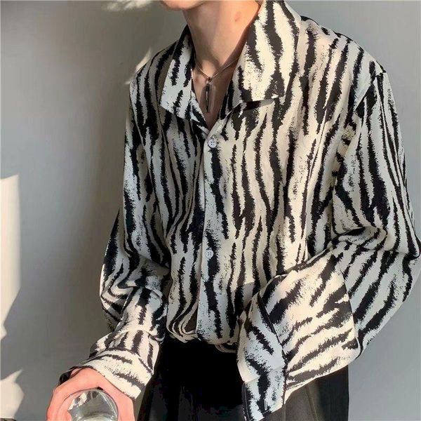men's casual shirts zebra pattern long-sleeved baggy korean loose blouses trend design shirt jackets male outerwear, White;black
men's casual shirts zebra pattern long-sleeved baggy korean loose blouses trend design shirt jackets male outerwear, White;black