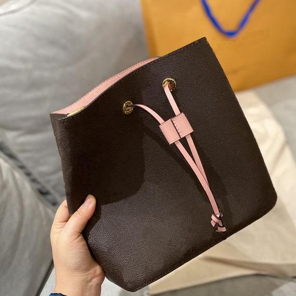 shoulder bag designer wallet ladie fashion crossbody shopping bag vutton ladies luxury handbags, bucket bags
shoulder bag designer wallet ladie fashion crossbody shopping bag vutton ladies luxury handbags, bucket bags