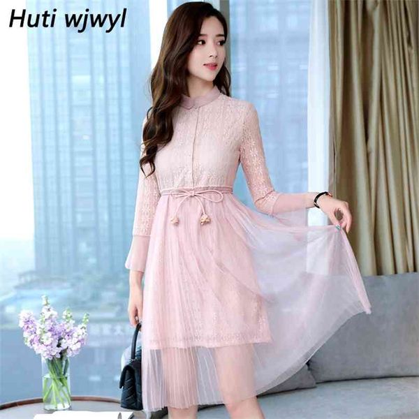 autumn winter plus size vintage lace midi dresses korean solid women bodycon pink dress party runway mesh vestidos 210528, Black;gray
autumn winter plus size vintage lace midi dresses korean solid women bodycon pink dress party runway mesh vestidos 210528, Black;gray