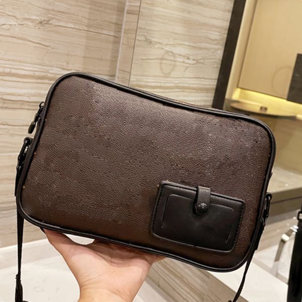 designer crossbody shoulder bag luxury waist bags artwork fashion brand genuine leather 2 colors size 26-17 cm with exquisite packaging and
designer crossbody shoulder bag luxury waist bags artwork fashion brand genuine leather 2 colors size 26-17 cm with exquisite packaging and