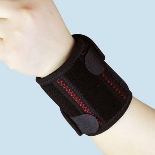 1pc wristbands sports sweatband hand band sweat wrist support brace wraps guards for gym volleyball basketball tennis, Black;red
1pc wristbands sports sweatband hand band sweat wrist support brace wraps guards for gym volleyball basketball tennis, Black;red