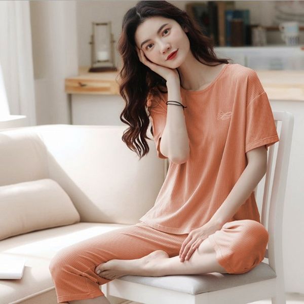 women's sleepwear comfortable cotton pajamas women short sleeve cropped pant sleepwear set plus size ladies nightwear pijamas suit, Black;red
women's sleepwear comfortable cotton pajamas women short sleeve cropped pant sleepwear set plus size ladies nightwear pijamas suit, Black;red