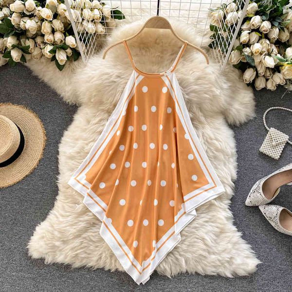 tracksuits women design irregular strap crop korean sleeveless off shoulder tank summer fashion dot print camisole, Gray
tracksuits women design irregular strap crop korean sleeveless off shoulder tank summer fashion dot print camisole, Gray