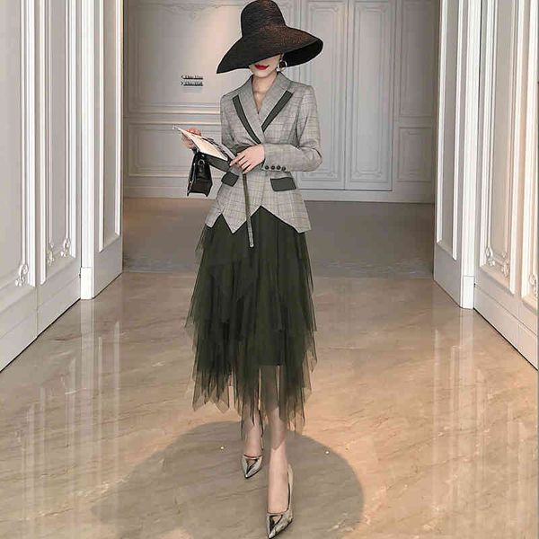 spring women grey plaid notched blazer check office sashes jacket+elastic waist army green mesh skirt set 2-pieces outfits 210416, White
spring women grey plaid notched blazer check office sashes jacket+elastic waist army green mesh skirt set 2-pieces outfits 210416, White