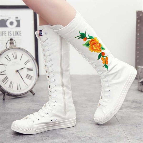 boots 2021 spring autumn women platform knee high fashion black white canvas embroider flowers long size 34-43
boots 2021 spring autumn women platform knee high fashion black white canvas embroider flowers long size 34-43