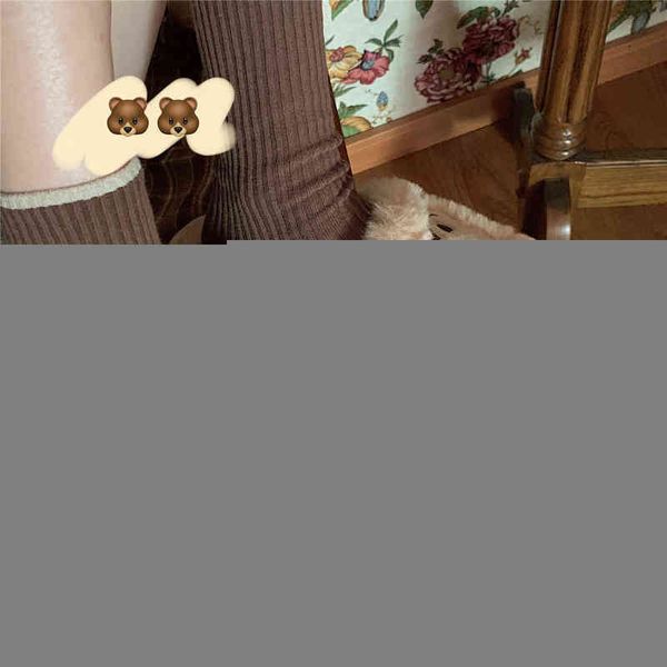 2021 new cute couple fashion cartoon pattern bear autumn and winter non-slip warm indoor fluffy slippers home shoes women y220307, Black
2021 new cute couple fashion cartoon pattern bear autumn and winter non-slip warm indoor fluffy slippers home shoes women y220307, Black