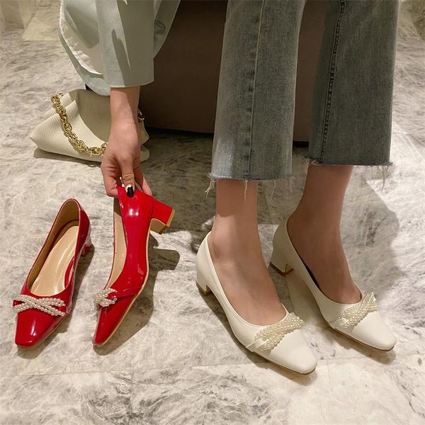 dress shoes french retro pearl single women's thick heel 2021 spring wine red temperament fairy style small square toe high heels, Black
dress shoes french retro pearl single women's thick heel 2021 spring wine red temperament fairy style small square toe high heels, Black