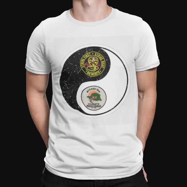Cobra Kai T-Shirt Strike First Karate Kid Retro Tee Movie TV Fighter Ying Yang, White;black
Cobra Kai T-Shirt Strike First Karate Kid Retro Tee Movie TV Fighter Ying Yang, White;black