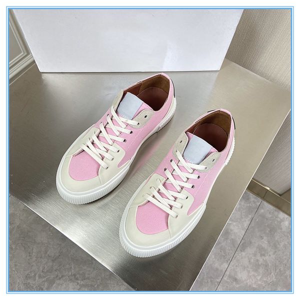2021 luxury designer women sneakers shoes genuine leather gift female racer selling sports casual sneakers size 35-40, Black
2021 luxury designer women sneakers shoes genuine leather gift female racer selling sports casual sneakers size 35-40, Black