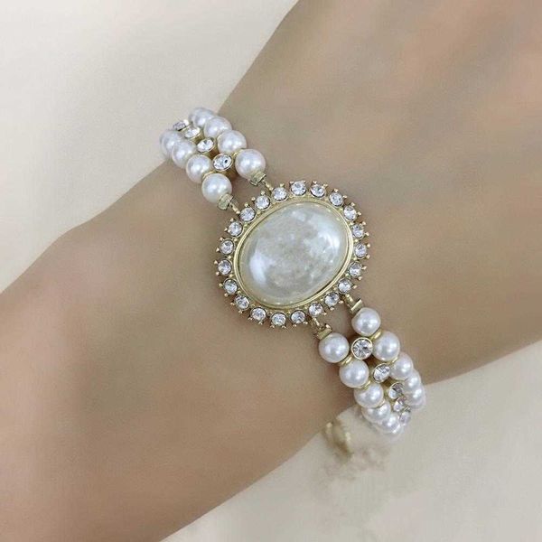 brand gold color fashion jewelry for women flower pearls chain bracelet fashion praty jewelry vintage design big width cuff, Golden;silver
brand gold color fashion jewelry for women flower pearls chain bracelet fashion praty jewelry vintage design big width cuff, Golden;silver