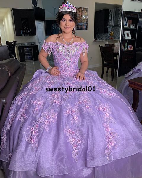 lilac quinceanera dresses with lace applique sweet 16 dress beaded off shoulder vestidos de 15 años 2021 prom gowns, Blue;red
lilac quinceanera dresses with lace applique sweet 16 dress beaded off shoulder vestidos de 15 años 2021 prom gowns, Blue;red