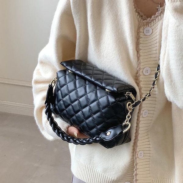 evening bags ladies rhombic embroidery thread small bag 2021 female trendy fashion chain messenger square
evening bags ladies rhombic embroidery thread small bag 2021 female trendy fashion chain messenger square