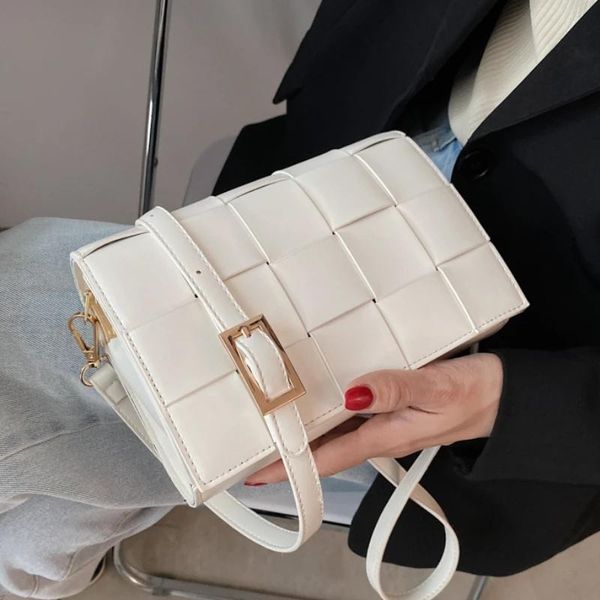 evening bags weave square crossbody bag 2021 fashion high-quality pu leather women's designer handbag shoulder messenger
evening bags weave square crossbody bag 2021 fashion high-quality pu leather women's designer handbag shoulder messenger