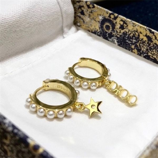 70% off outlet online family / 2021 new asymmetric pearl letter earrings s9525 silver needle, Golden
70% off outlet online family / 2021 new asymmetric pearl letter earrings s9525 silver needle, Golden