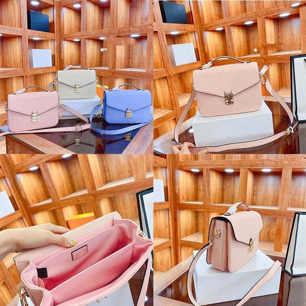 women quality handbags handbag designers bags crossbody totes messenger bag multi-function and large capacity 05
women quality handbags handbag designers bags crossbody totes messenger bag multi-function and large capacity 05