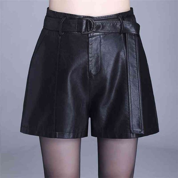 women high waist pu leather shorts chic wide leg faux leather black grey rice white autumn winter loose pu shorts 210625, White;black
women high waist pu leather shorts chic wide leg faux leather black grey rice white autumn winter loose pu shorts 210625, White;black