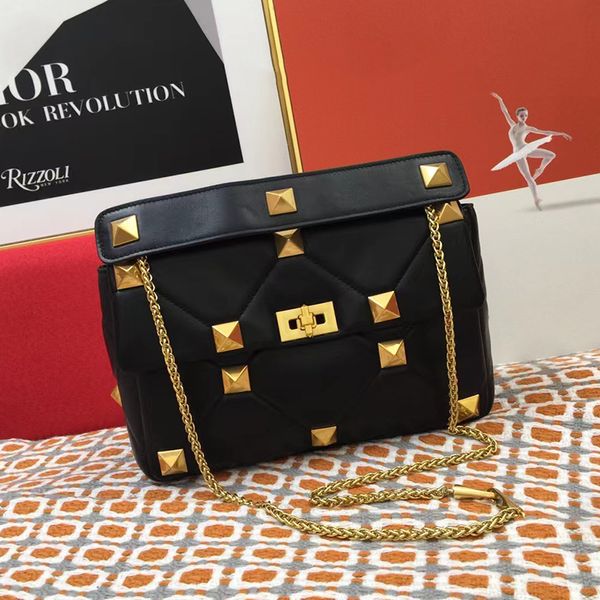 fashion luxurys designers shoulder bags women crossbody genuine chest pack lady tote handbags purse sheep leather chain stud bag there is a
fashion luxurys designers shoulder bags women crossbody genuine chest pack lady tote handbags purse sheep leather chain stud bag there is a