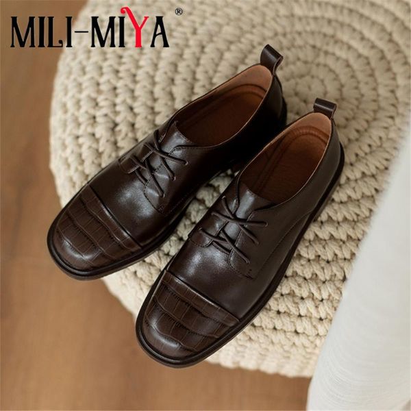 dress shoes mili-miya arrival women cow leather thick heels pumps slip on round toe solid color office career size 34-40 for lady, Black
dress shoes mili-miya arrival women cow leather thick heels pumps slip on round toe solid color office career size 34-40 for lady, Black