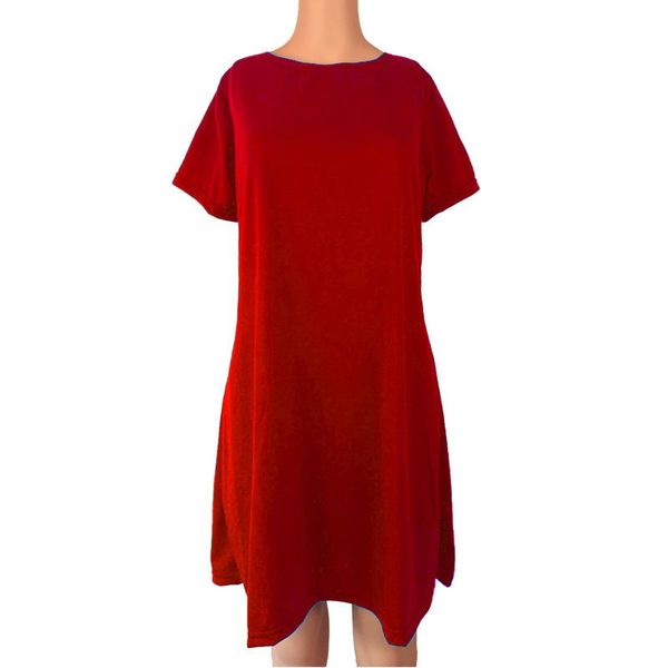 one-piece suits summer women's clothing short sleeved dress solid color big swing lady round neck stitching
one-piece suits summer women's clothing short sleeved dress solid color big swing lady round neck stitching