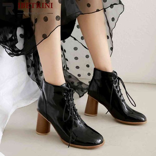 boots autumn winter fashion patent pu round high heels shoes lace ankle ladies boots woman plus size 32-48, Black
boots autumn winter fashion patent pu round high heels shoes lace ankle ladies boots woman plus size 32-48, Black