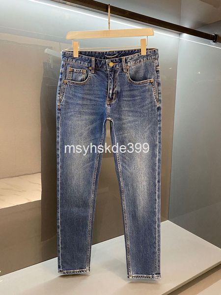 men's jeans autumn and winter men's tannin blue wash slim fashion jeans high end
men's jeans autumn and winter men's tannin blue wash slim fashion jeans high end