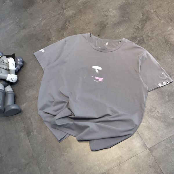 brand t shirt and polos 21 spring / summer new ape iron grey cuffs back circle print crew neck couple t-shirt, White
brand t shirt and polos 21 spring / summer new ape iron grey cuffs back circle print crew neck couple t-shirt, White